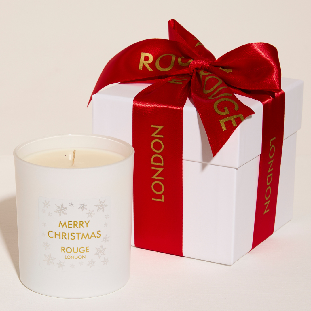 Rouge London Merry Christmas Candle Cinnamon, clove, citrus and pine