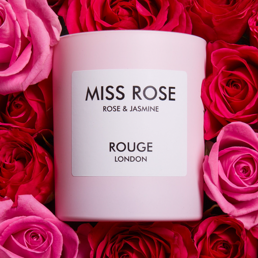 Happy Scent Co Miss Rose Rose Jasmine candle - by Rouge London