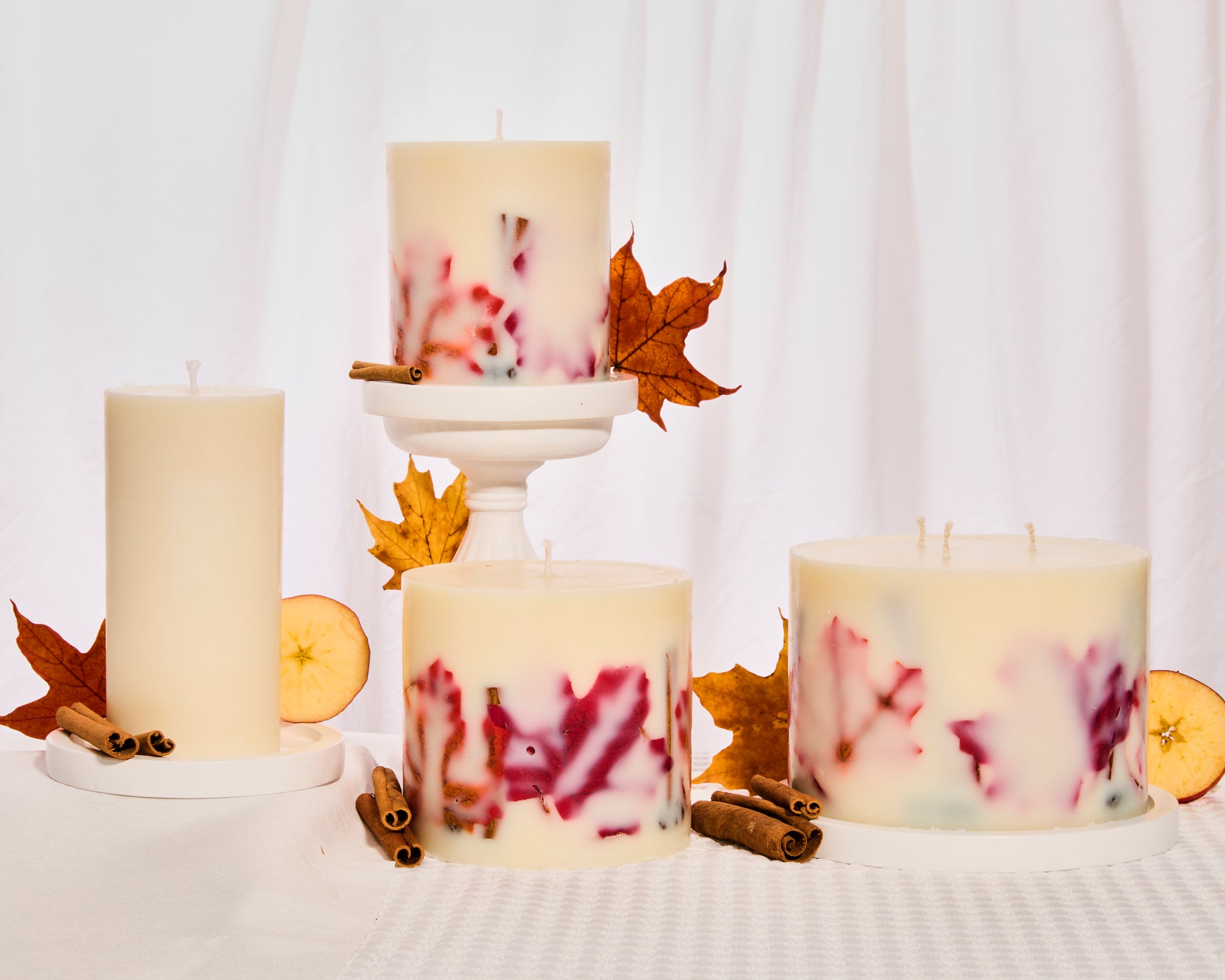Spiced Apple Grand Botanical candle, apple, cinnamon and clove