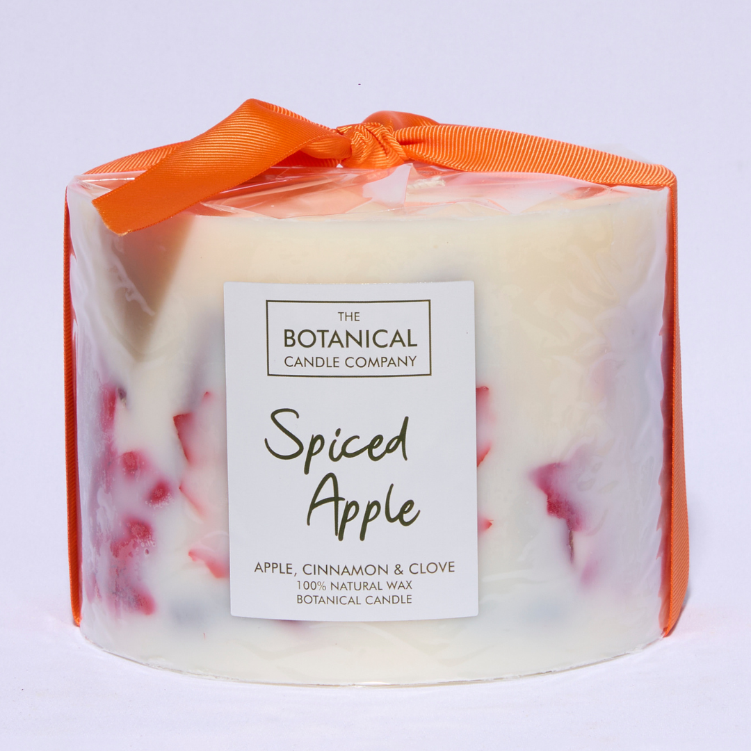 Spiced Apple Grand Botanical candle, apple, cinnamon and clove