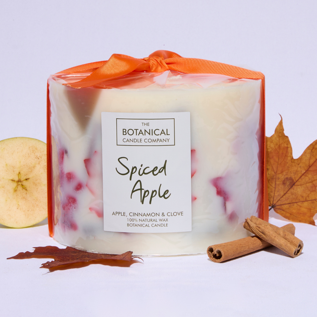 Spiced Apple Grand Botanical candle, apple, cinnamon and clove