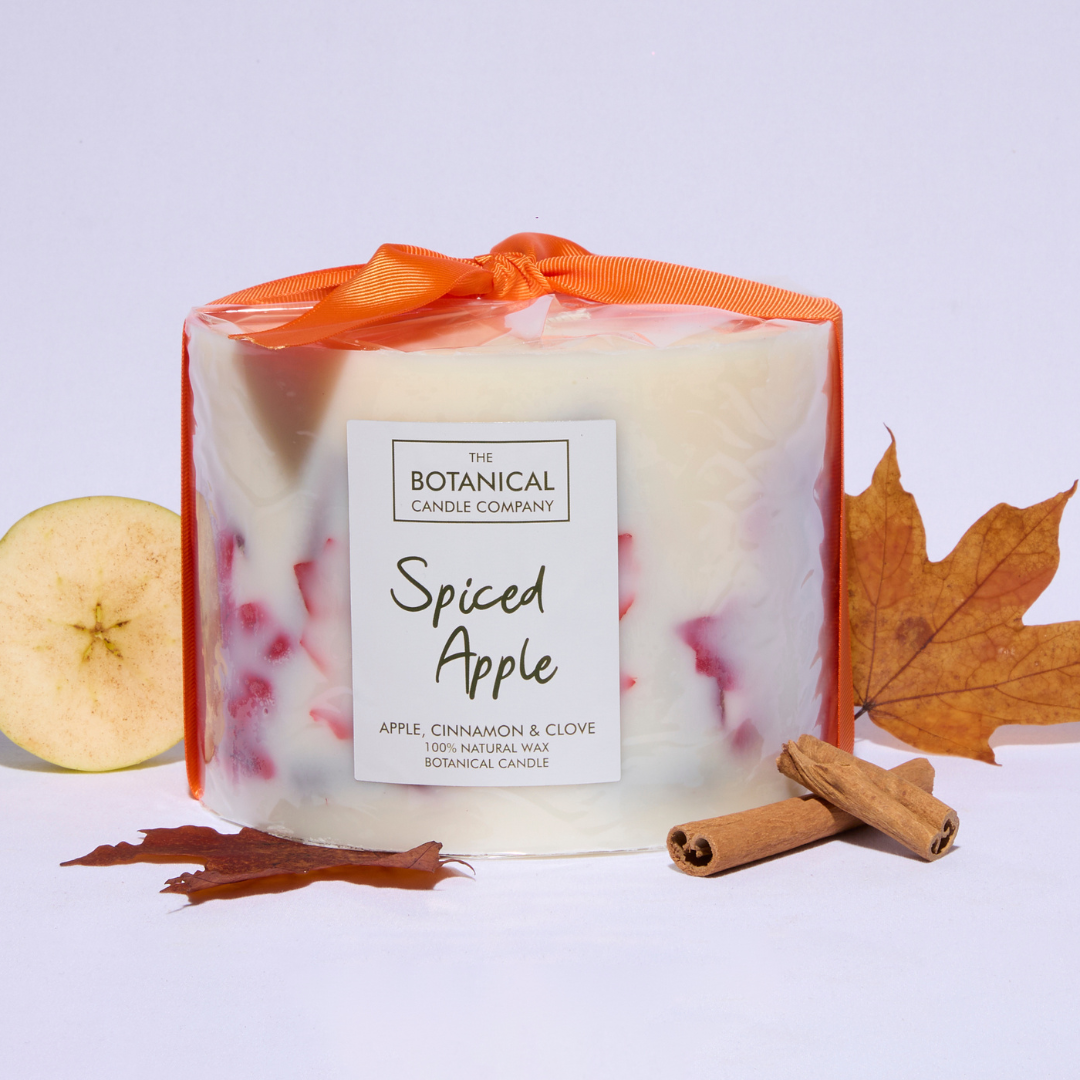 Spiced Apple Grand Botanical candle, apple, cinnamon and clove