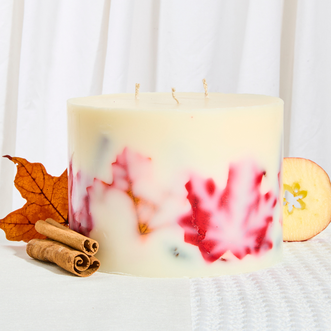Spiced Apple Grand Botanical candle, apple, cinnamon and clove