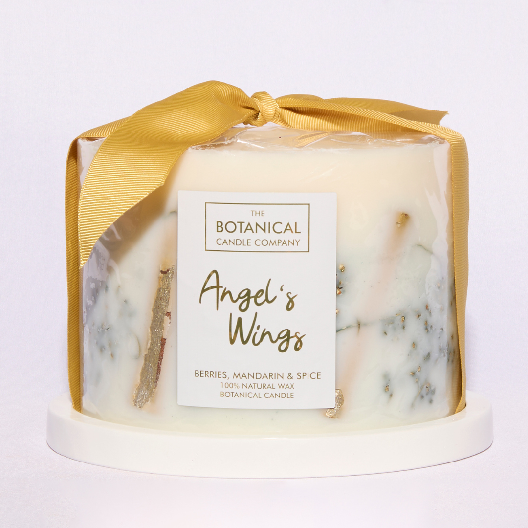 Angel's Wings Grand Luxury Botanical Candle - Berries, Mandarin & Spice