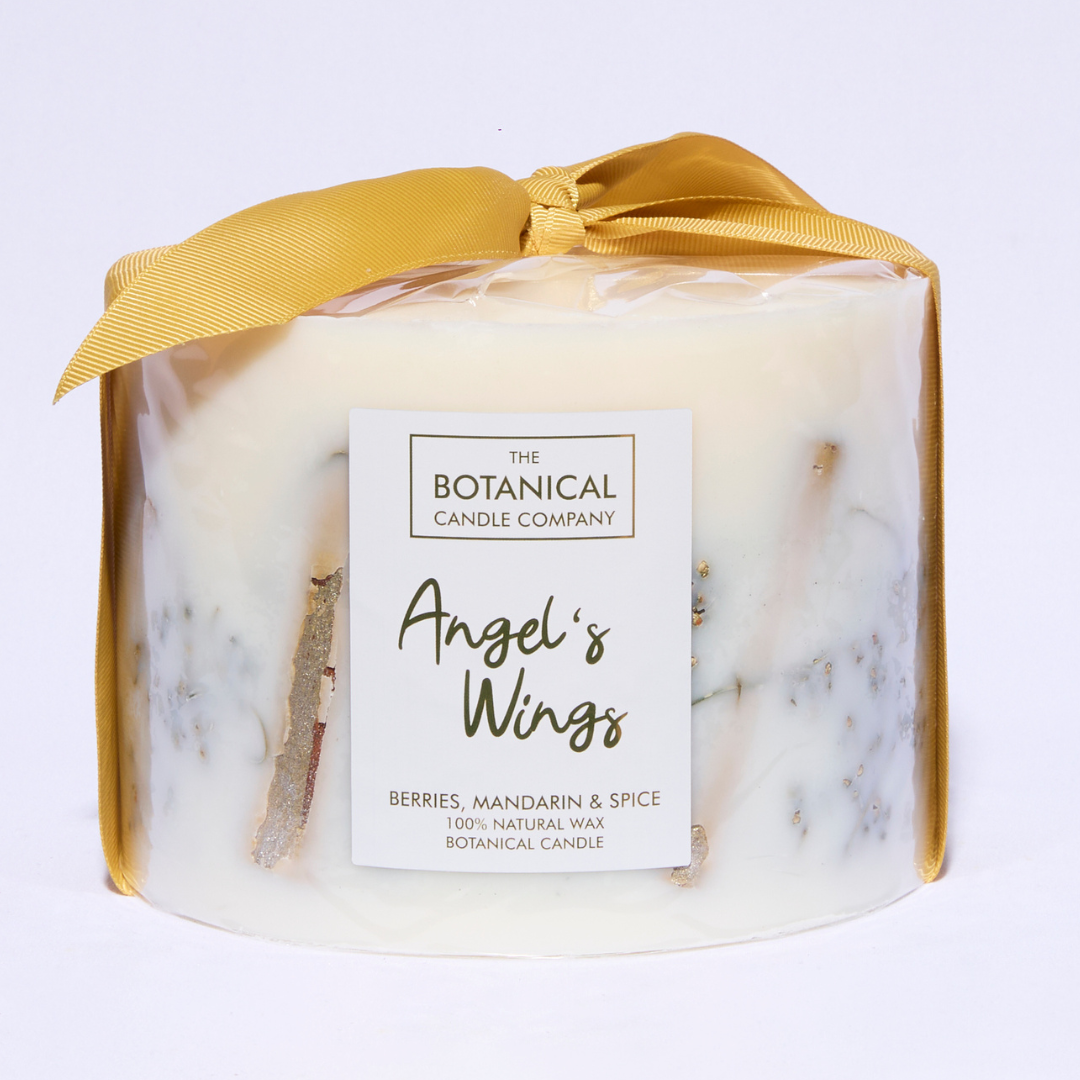 Angel's Wings Grand Luxury Botanical Candle - Berries, Mandarin & Spice