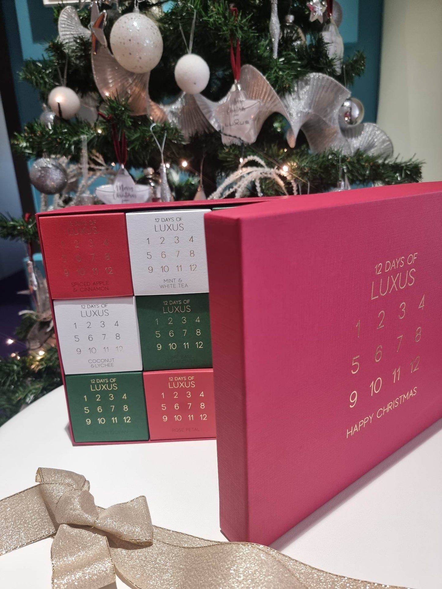 12 Days of Luxus - Collection of 12 Scented Candles